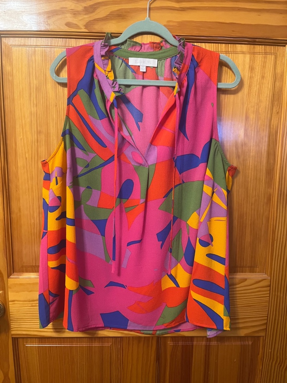 Sleeveless Multicolor Tie-Neck Shell Top